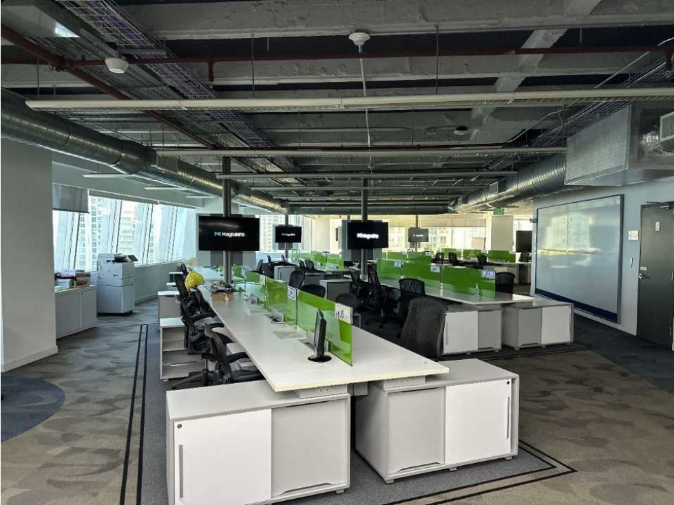 ALQUILER OFICINA AMOBLADA EN TORRE LAS AMERICAS 1033m² - 2