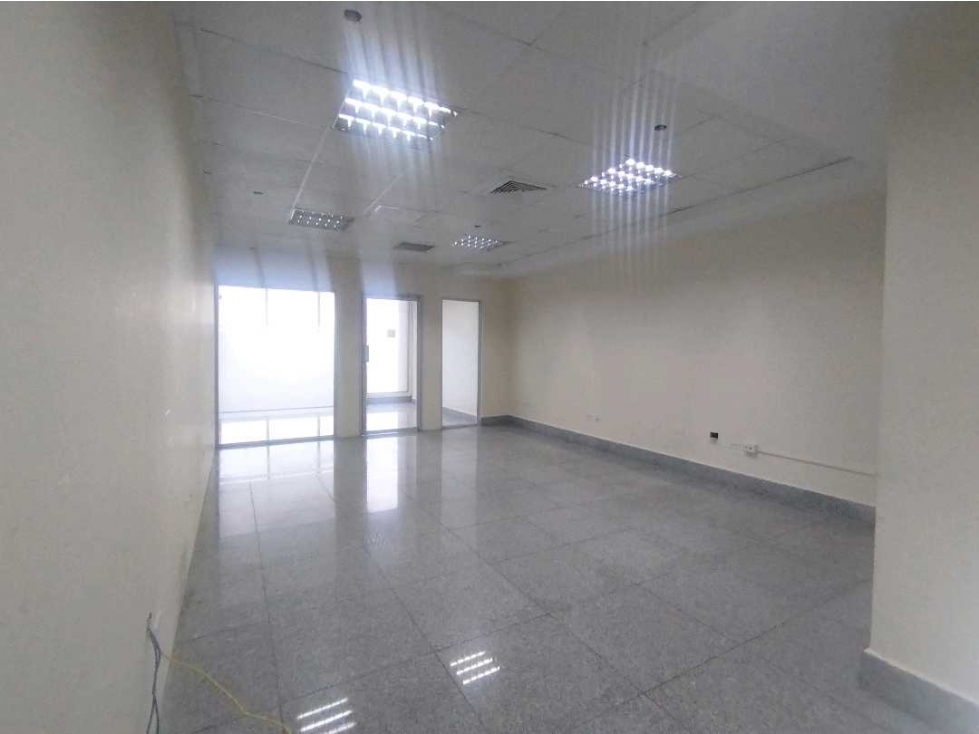 ALQUILER OFICINA AVENIDA BALBOA-AQUILINO DE LA GUARDIA BICSA CP — foto 5