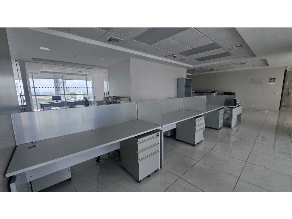 ALQUILER OFICINA BELLA VISTA (MR) — foto 4