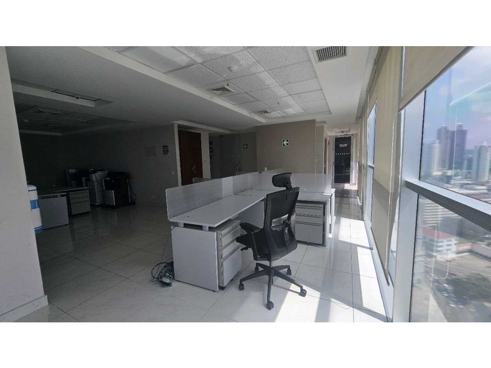 ALQUILER OFICINA BELLA VISTA (MR) — foto 5