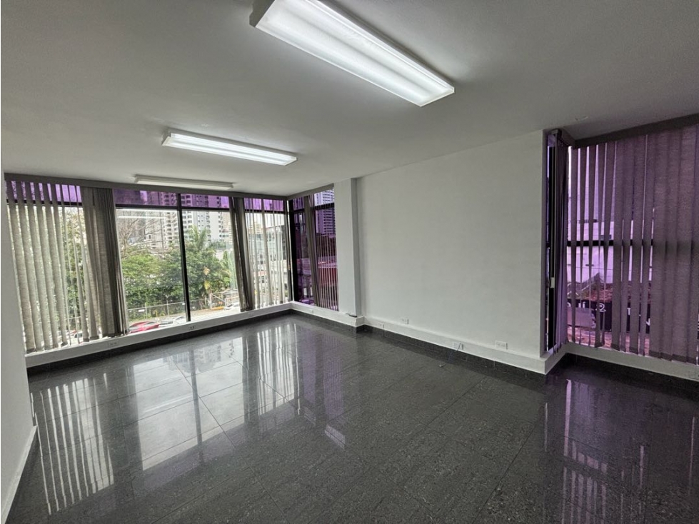 ALQUILER OFICINA CALLE 50 3 ESPACIOS (DV) — foto 4
