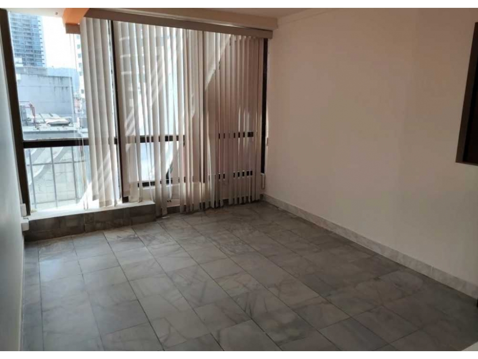 ALQUILER OFICINA EN BELLA VISTA TORRE BAC AV BALBOA — foto 4