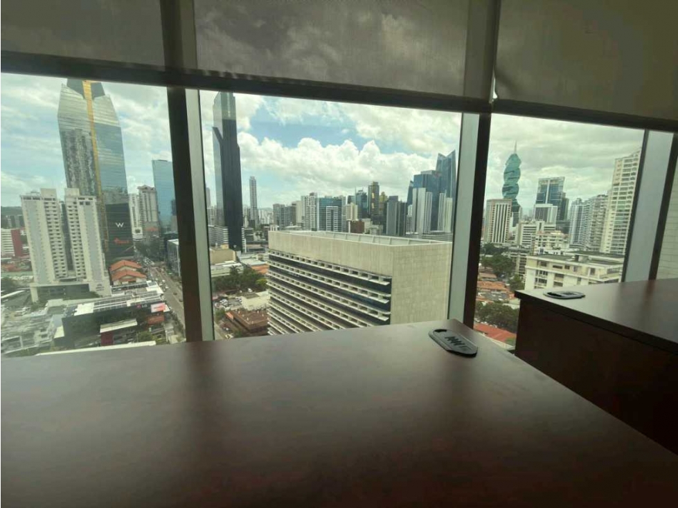 ALQUILER OFICINA MARBELLA, TORRE BANESCO AQUILINO DE LA GUARDIA NRR — foto 6