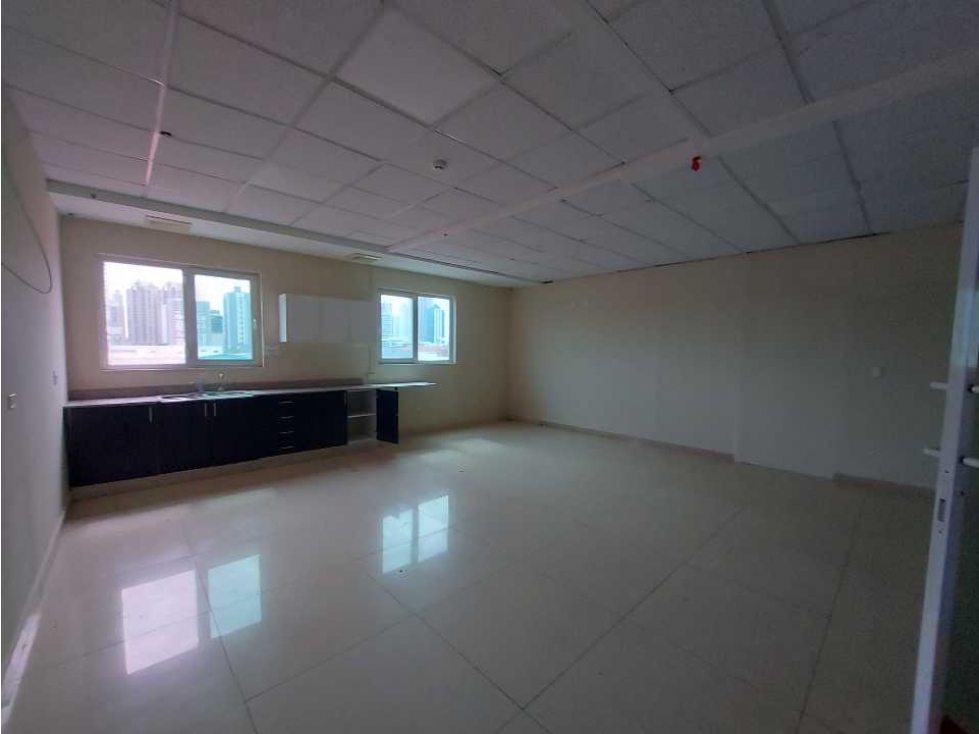 ALQUILER OFICINA EN ZONA INDUSTRIAL COSTA DEL ESTE 413 M — foto 2