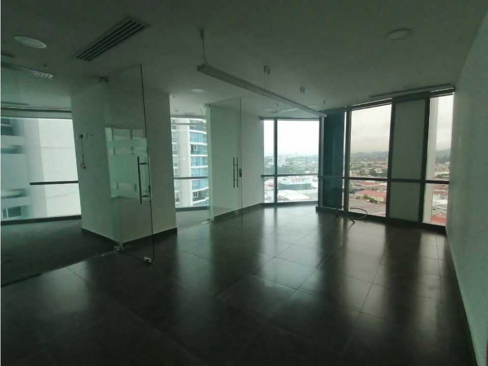 ALQUILER OFICINA FINANCIAL PARK 122 M2 - 4