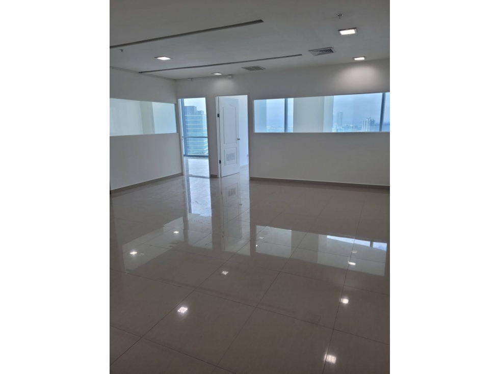 Alquiler Oficina Financial Park — foto 2