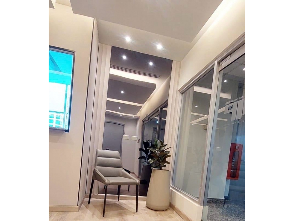 ALQUILER OFICINA MARBELLA, TORRE BANESCO AQUILINO DE LA GUARDIA JP — foto 4