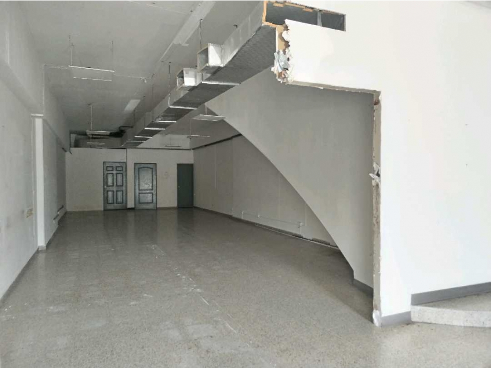 ALQUILER OFICINA O LOCAL 115 m2 ALQUILER EL DORADO PLAZA PSARI CP — foto 4