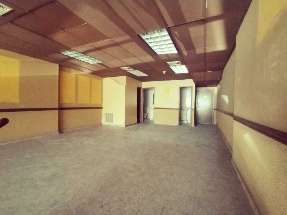 ALQUILER OFICINA O LOCAL 200 m2 ALQUILER EL DORADO PLAZA PSARI CP — foto 4