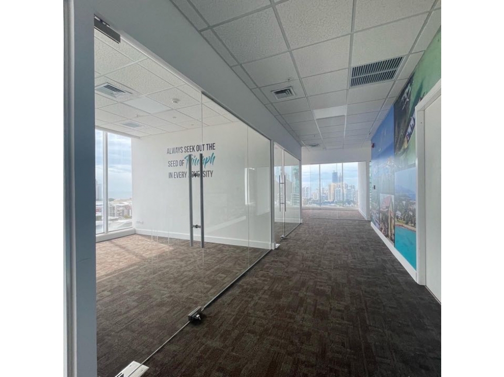 OBARRIO/OFICINA 606.23m2/ALQUILER - 2