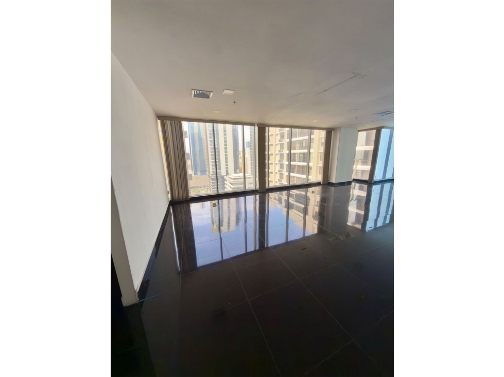 ALQUILER OFICINA OBARRIO (DV) — foto 3