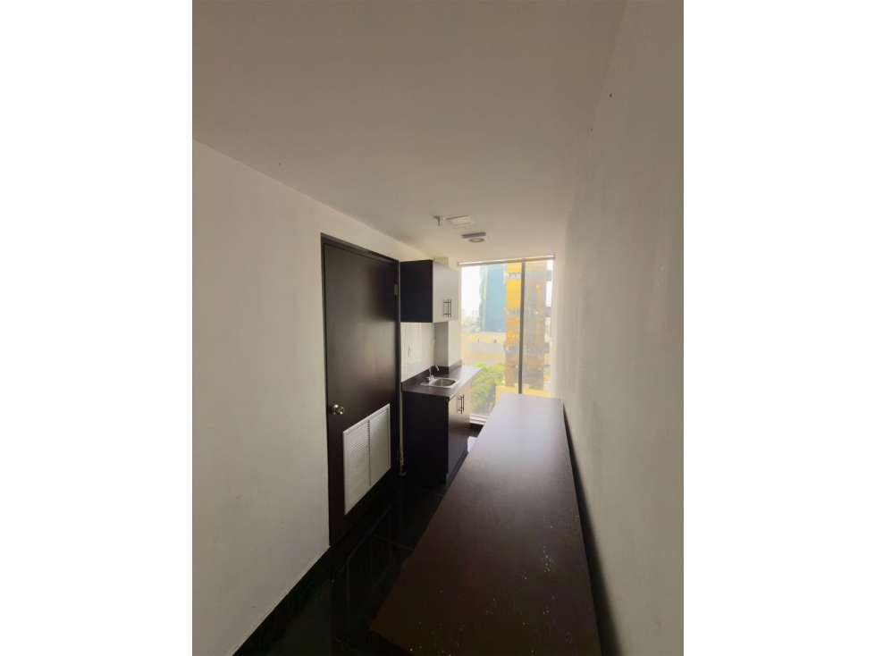 ALQUILER OFICINA OBARRIO (DV) — foto 4