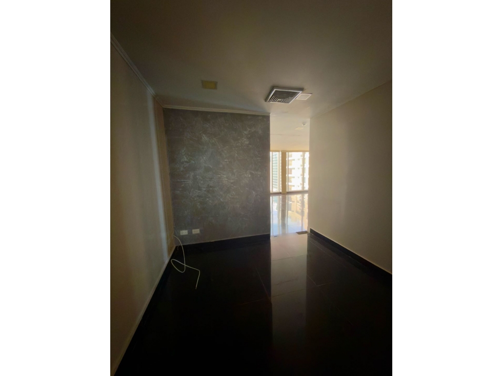 ALQUILER OFICINA OBARRIO (DV) — foto 5