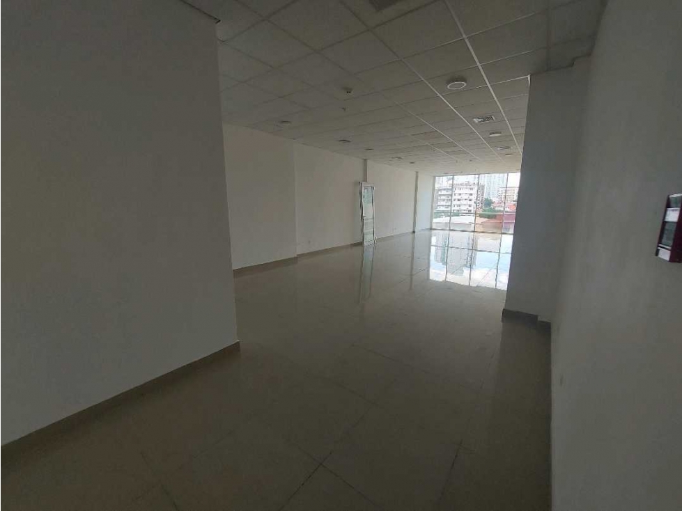 ALQUILER OFICINA PLAZA COMERCIAL VIA ESPAÑA AMPLIA EL CARMEN - 4