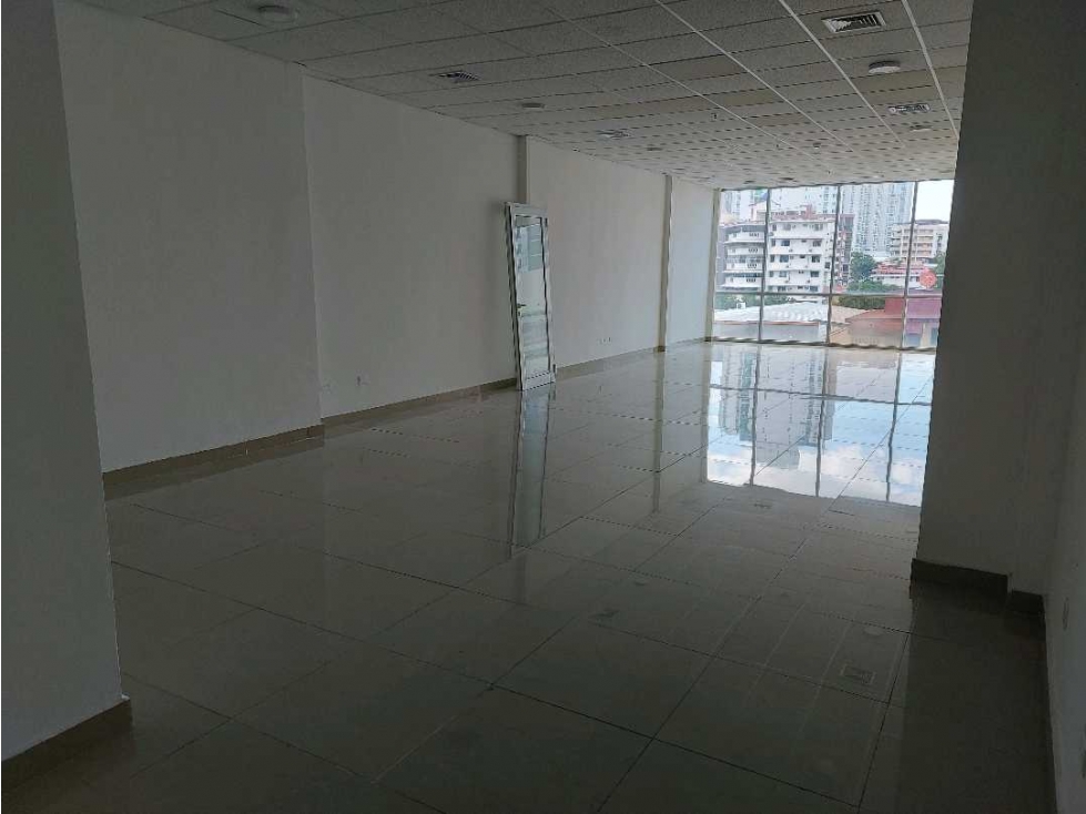 ALQUILER OFICINA PLAZA COMERCIAL VIA ESPAÑA AMPLIA EL CARMEN - 2