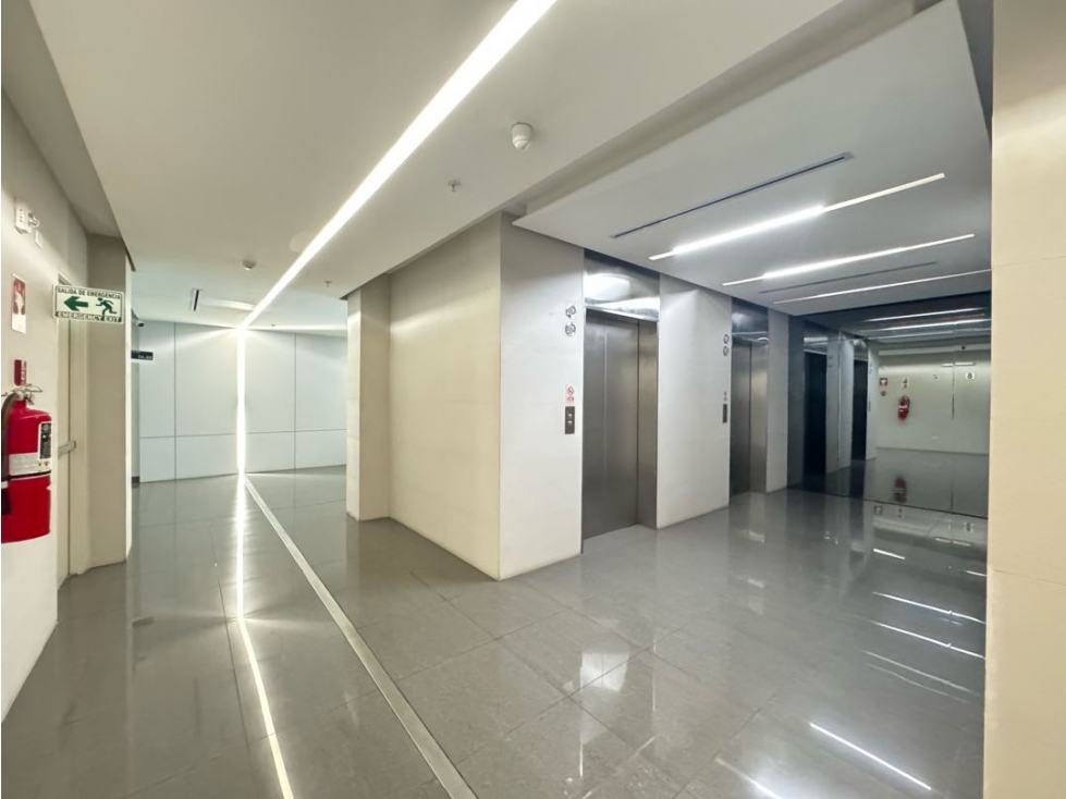 ALQUILER OFICINA PLAZA EDISON - 2