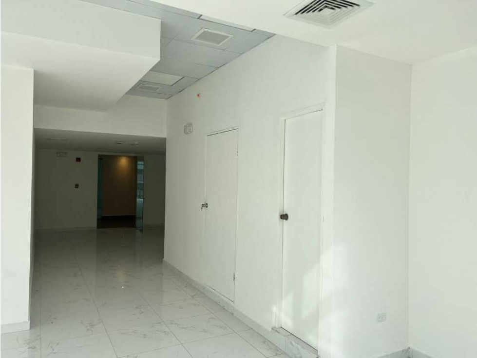 ALQUILER OFICINA TERMINADA 104M2 SORTIS OBARRIO $8.5XM2 GANGA MC — foto 5