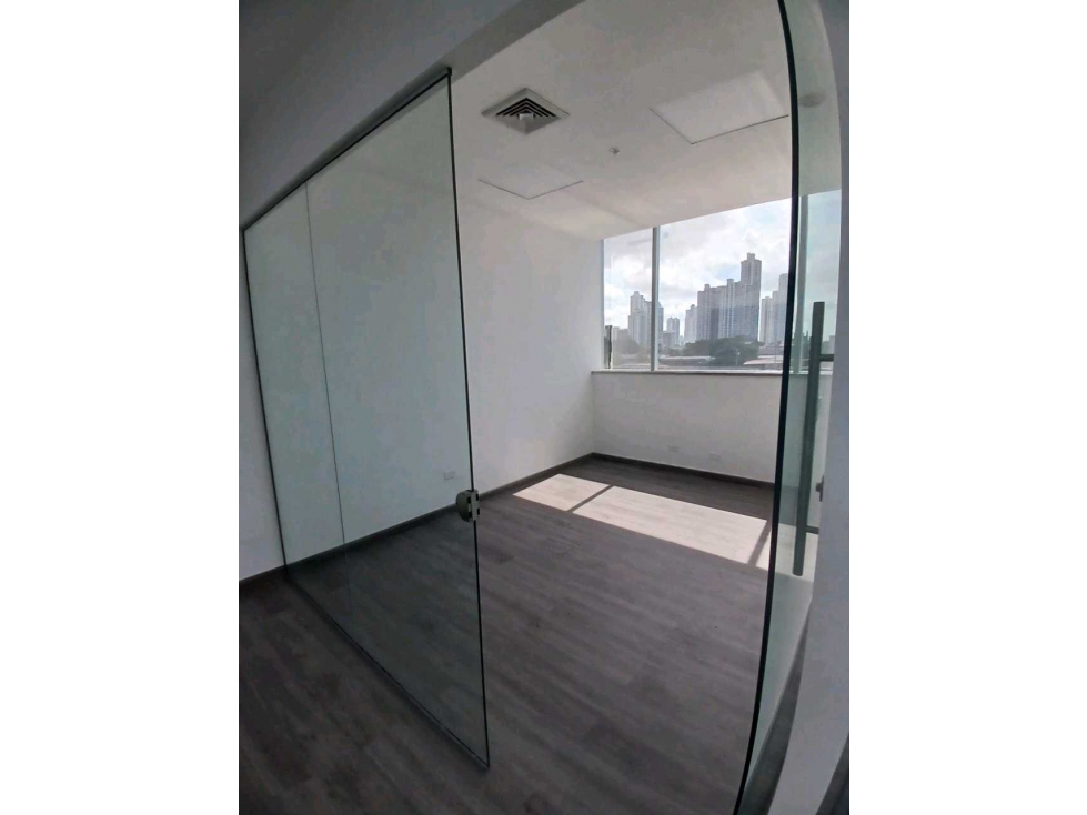 ALQUILER OFICINA TORRE DE LAS AMERICAS — foto 2