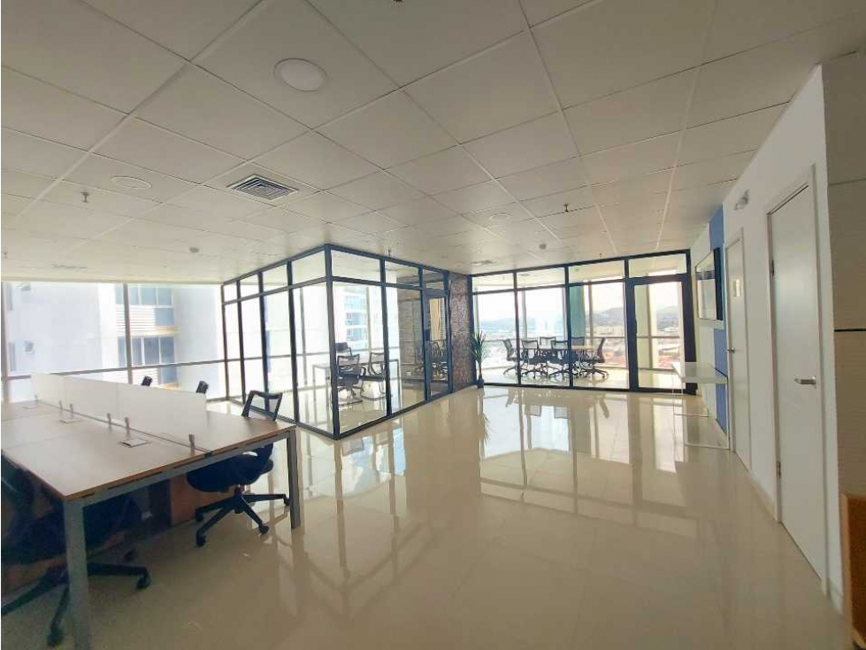 ALQUILER OFICINA AMOBLADA TORRE FINANCIAL PARK COSTA DEL ESTE — foto 5