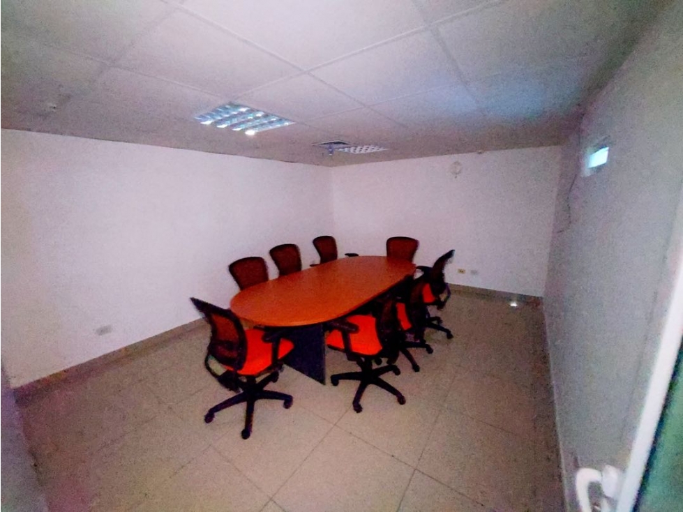 ALQUILER OFICINAS CORPORATIVAS EN VIA BRASIL — foto 2