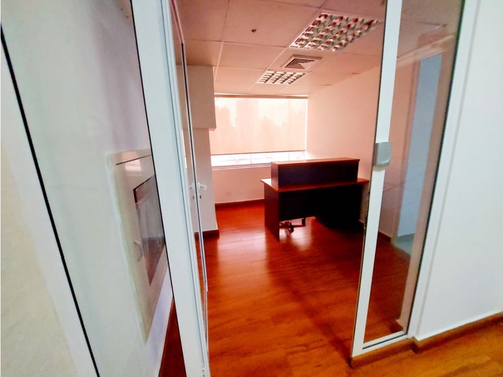 ALQUILER OFICINAS CORPORATIVAS EN VIA BRASIL — foto 3