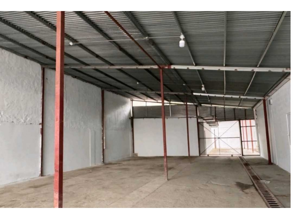 ALQUILER BODEGAS Y LOCALES EN UNA MISMA PROPIEDAD VV - 5