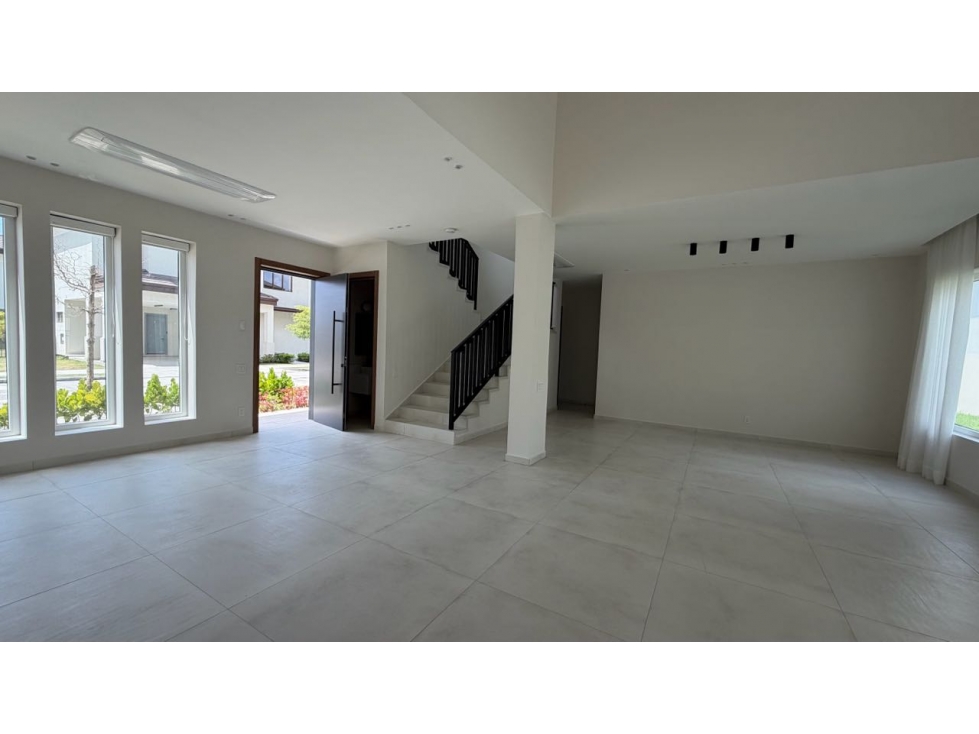 Venta de Casa Unifamiliar en PH The Woods, Santa María