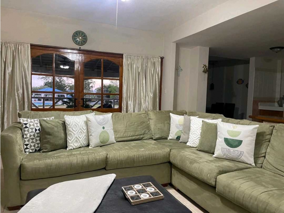 ALQUILER Y VENTA ESPECTACULAR CASA DUPLEX EN PLAYA BLANCA TC - 4