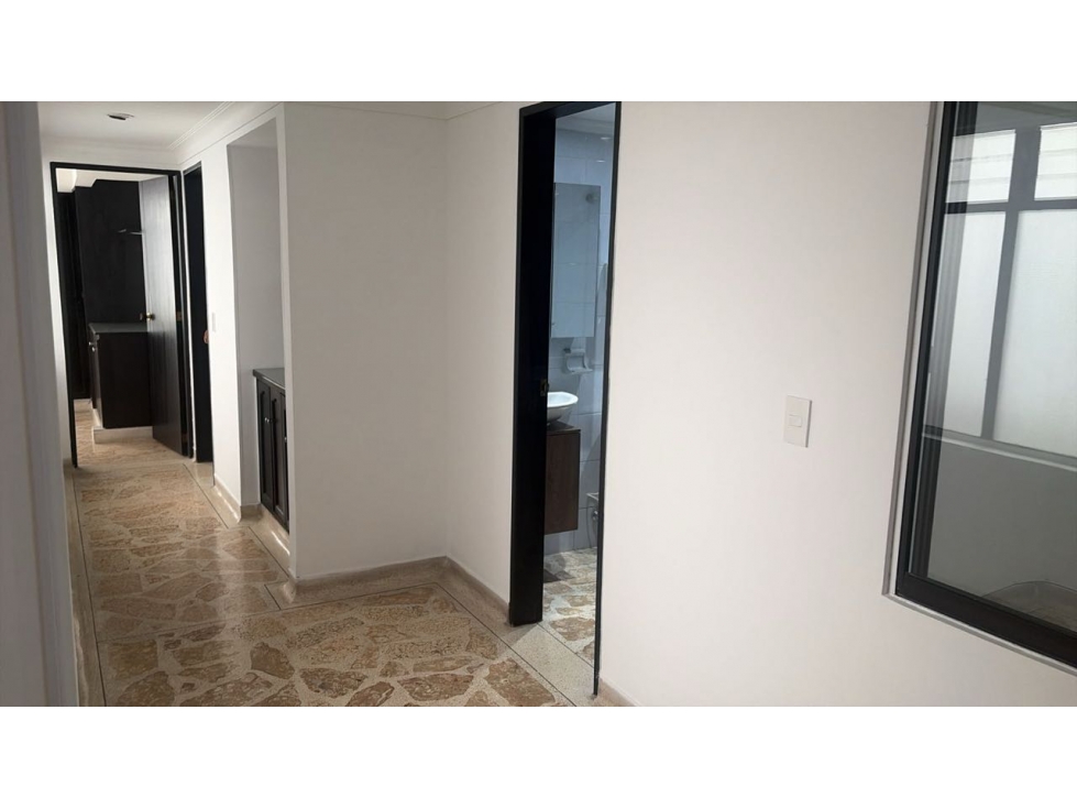 Alquiler y Venta de apartamento Laureles la nutibara Medellín — foto 4