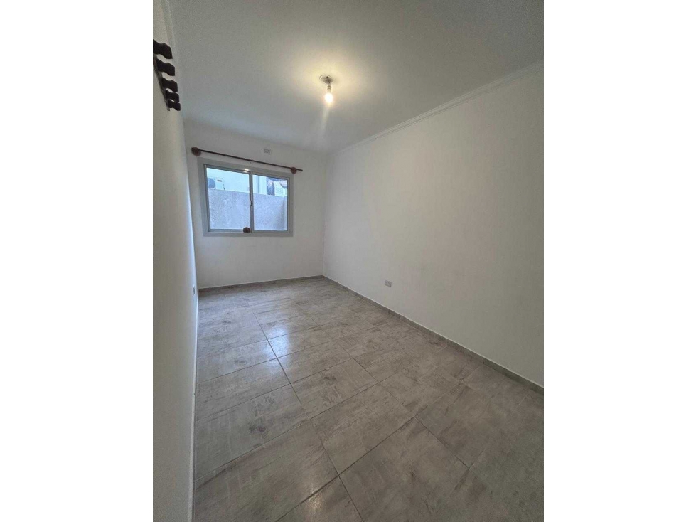 Alquiler.anual dpto.centro.a.la.calle.dos.dorm - 6