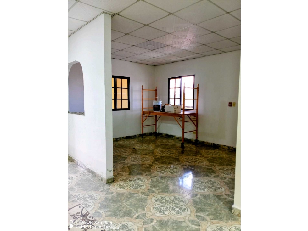 Alquilo amplio apartamento de planta alta en Bugaba! Negociable - 6
