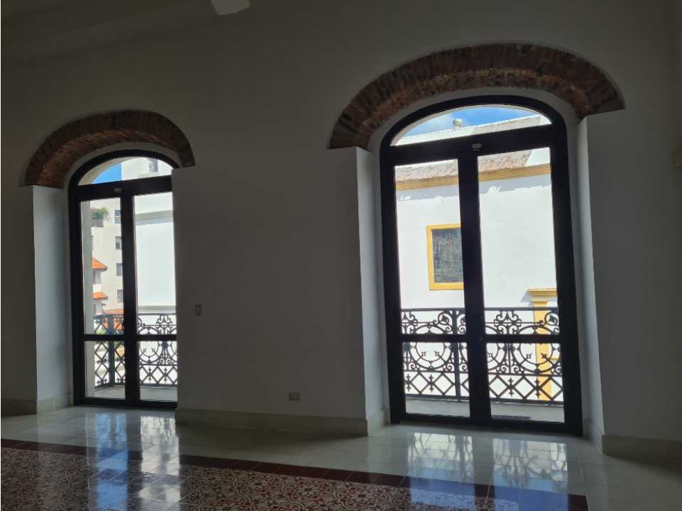 VENDO ALQUILO APARTAMENTO EN CASCO ANTIGUO GRAN TERRAZA HERMOSA VISTA — foto 3