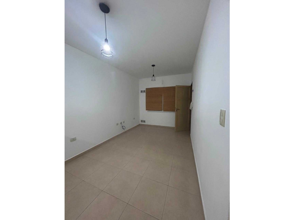 Alquilo anual dpto 1 dorm zona cucu - 2