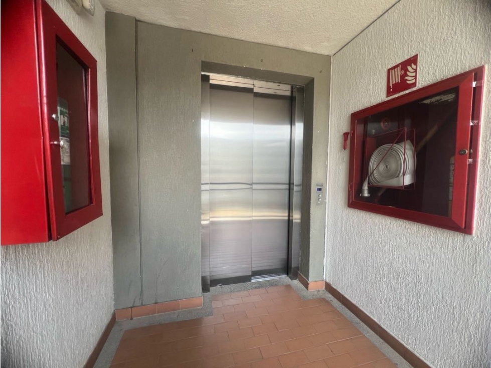 ALQUILO APARTAMENTO 5TO PISO C/A LOS MANDARINOS LJ 10404536 — foto 4