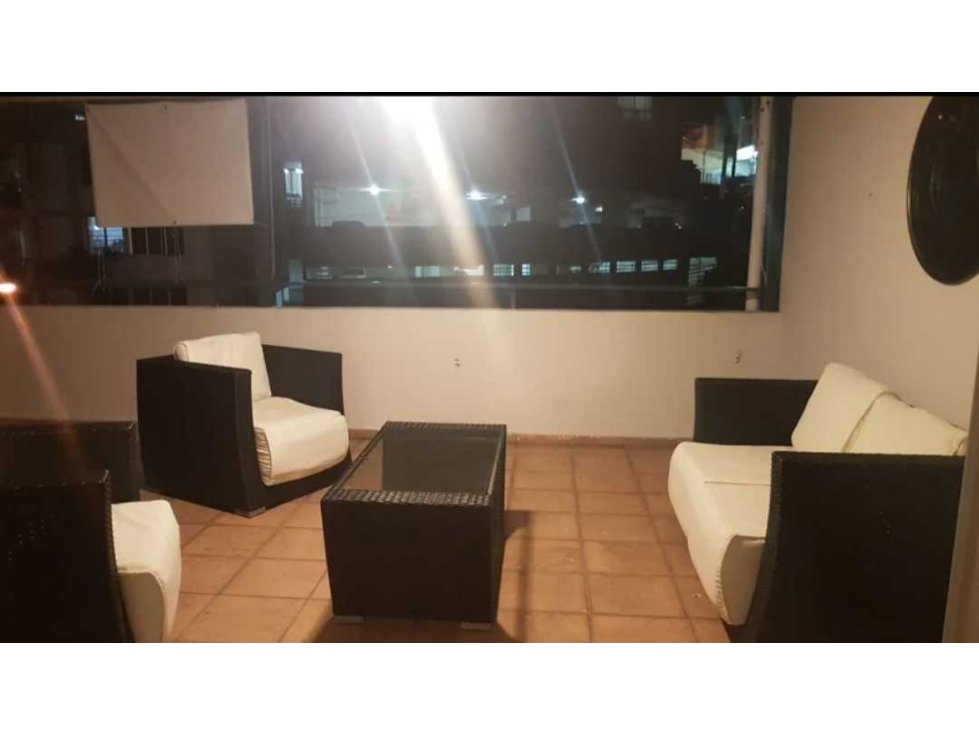 ALQUILO APARTAMENTO AMOBLADO EN PH VICTORY TOWER 3 REC — foto 4
