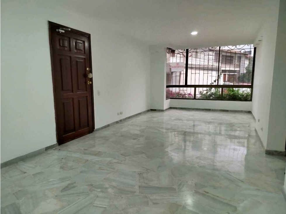 Alquilo apartamento arboleda — foto 2