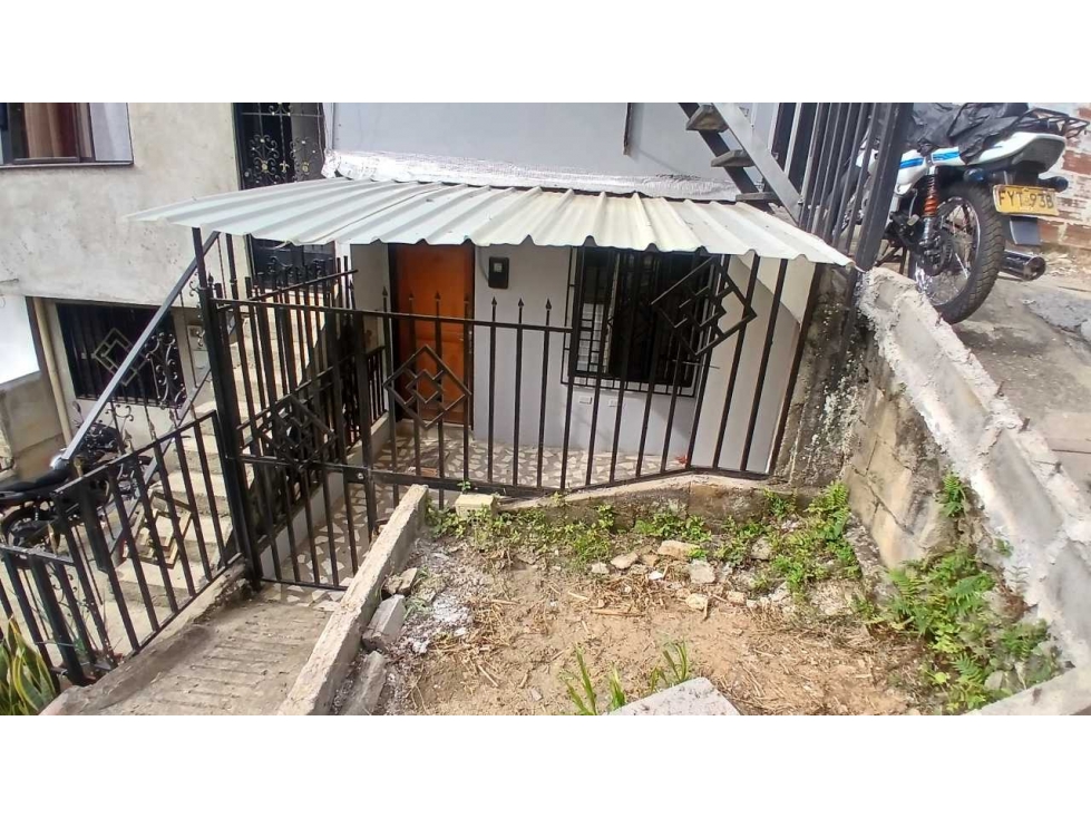 Alquilo apartamento Barrio Zamora Santa Rita, Bello