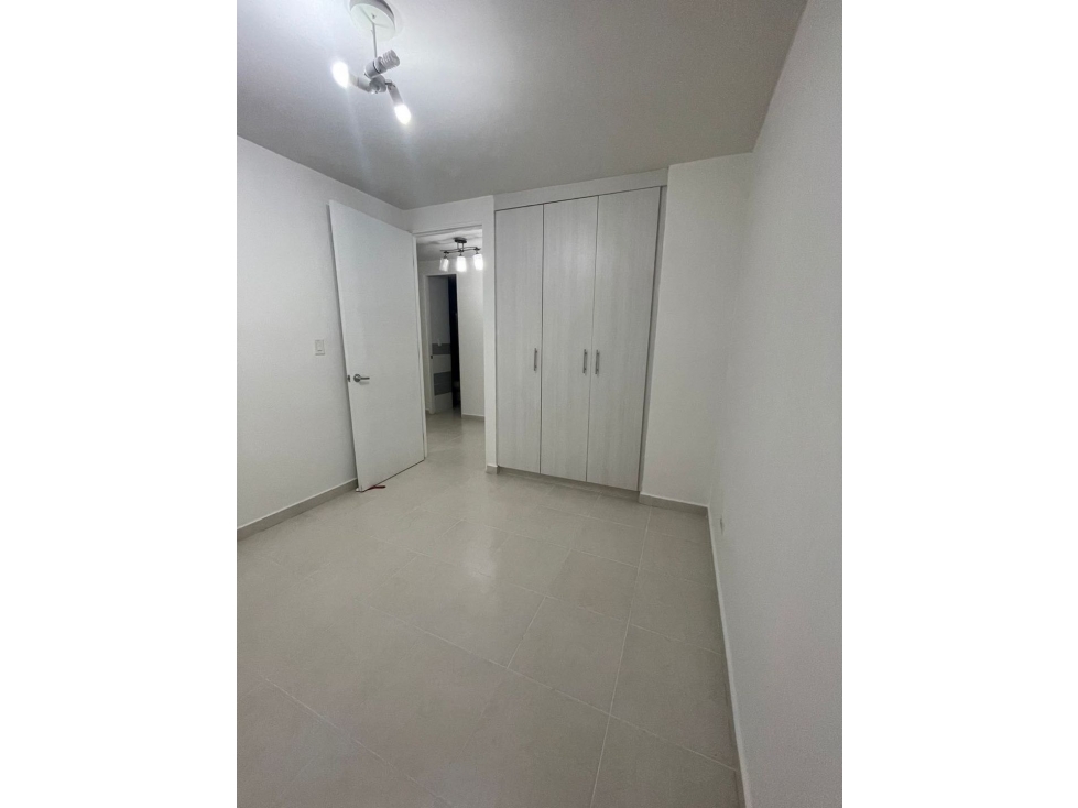 Alquilo apartamento con linea Blanca en Versalles - 6