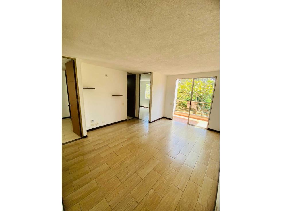 ALQUILO APARTAMENTO DE 57MT2, ZONA SUR DE CALI. CORALES DEL LILI — foto 2