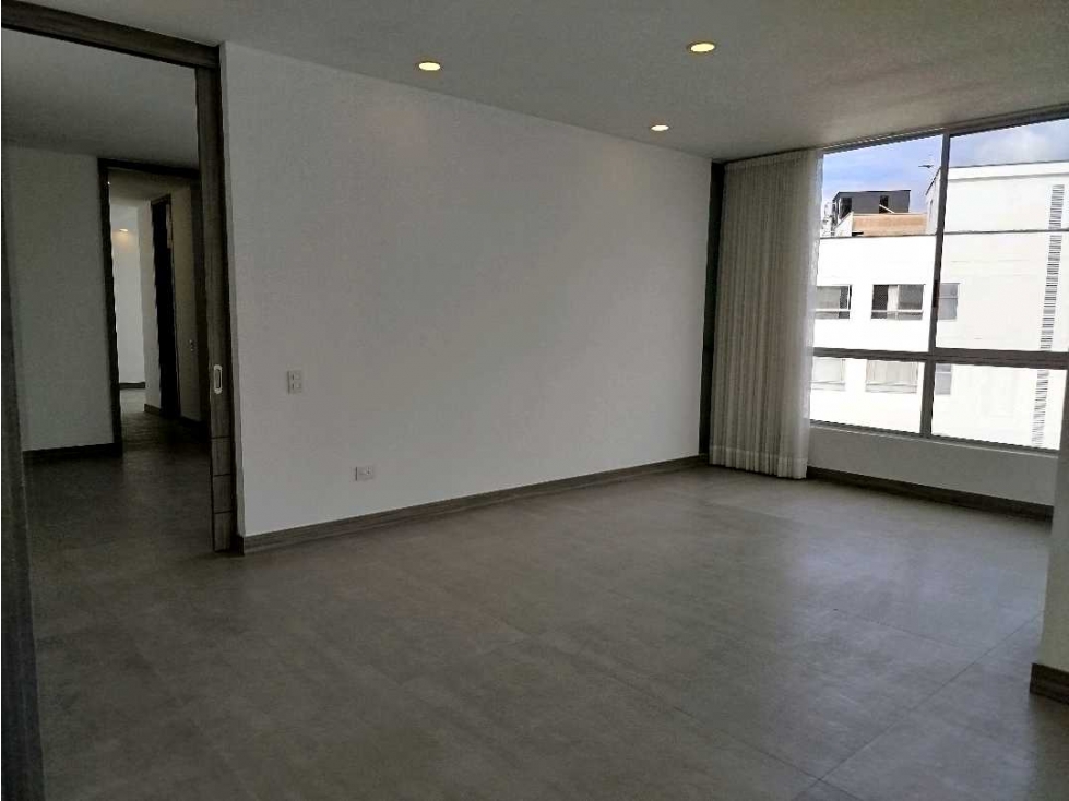 Alquilo apartamento en arboleda — foto 4