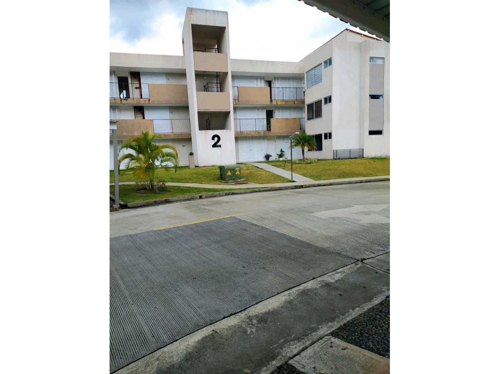 ALQUILO APARTAMENTO EN ARRAIJAN PH LA SIERRA SEMI AMOBLADO — foto 2