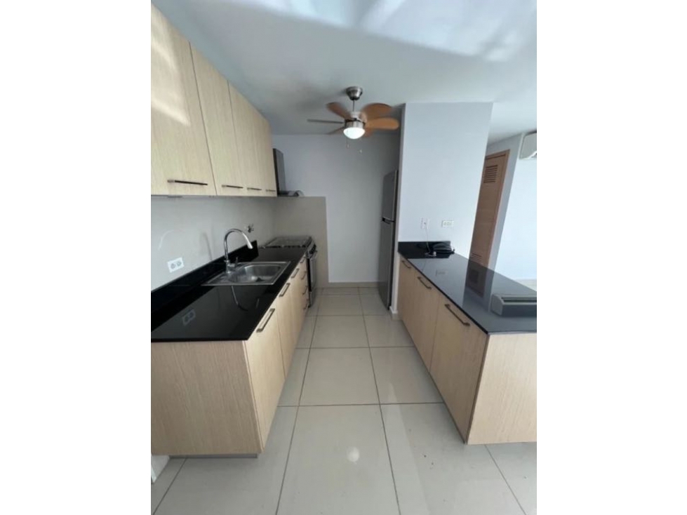 ALQUILO APARTAMENTO EN CARRASQUILLA AM — foto 2