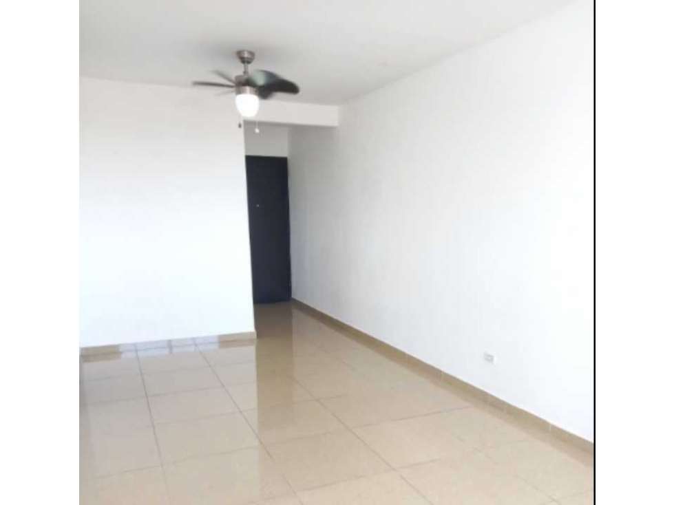 ALQUILO APARTAMENTO EN PH URBIS TOWER, TUMBA MUERTO 2R — foto 4