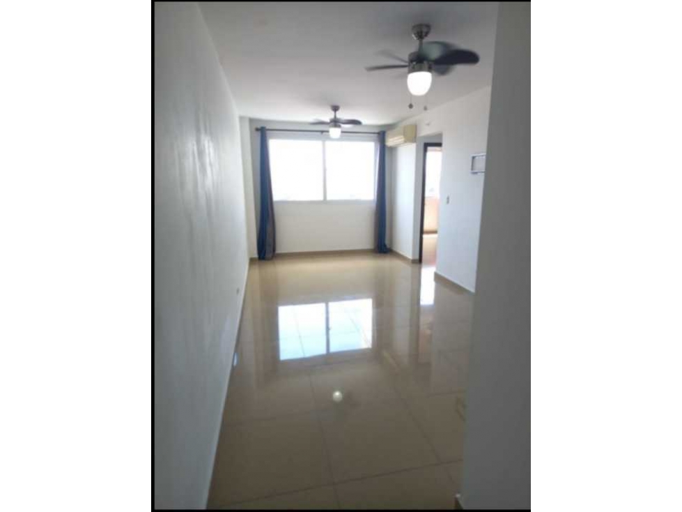 ALQUILO APARTAMENTO EN PH URBIS TOWER, TUMBA MUERTO 2R — foto 5