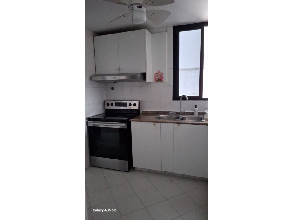 Alquilo apartamento en la avenida Balboa, Marbella, pH Coral Reef — foto 5