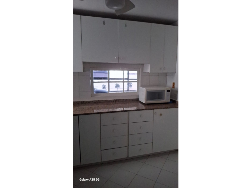 Alquilo apartamento en la avenida Balboa, Marbella, pH Coral Reef — foto 6