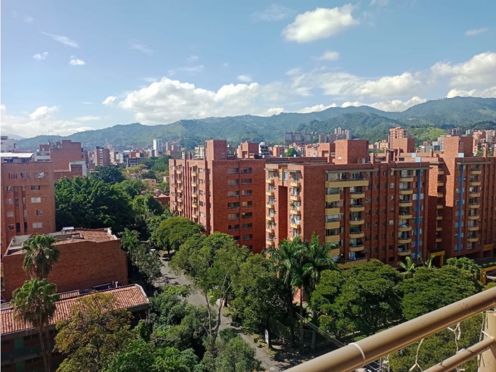 Alquilo apartamento en Medellín barrio laureles — foto 4