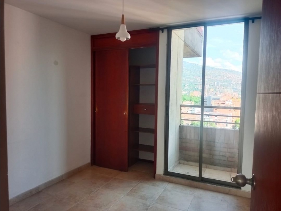 Alquilo apartamento en Medellín barrio laureles — foto 5