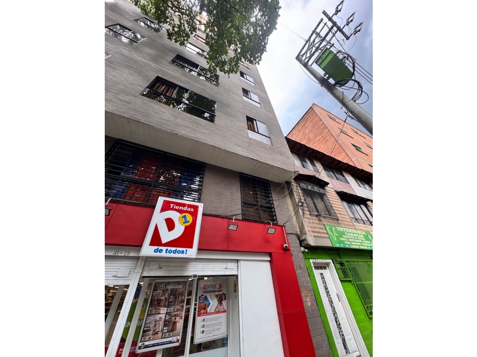 Alquilo apartamento en Medellín cerca a la av la playa con la oriental