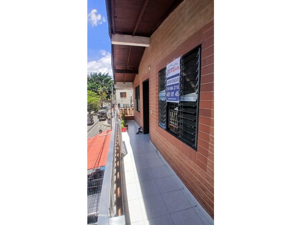 Alquilo Apartamento en Niquía, frente a las canchas - 1